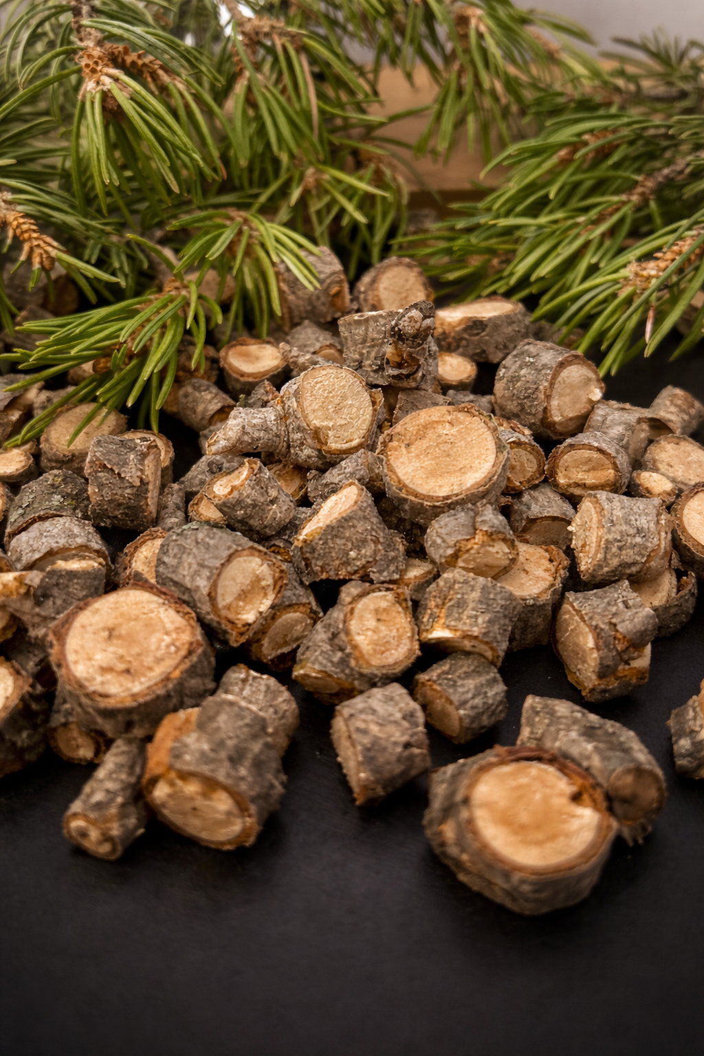 Pinyon Pine Chips — Botanical Material